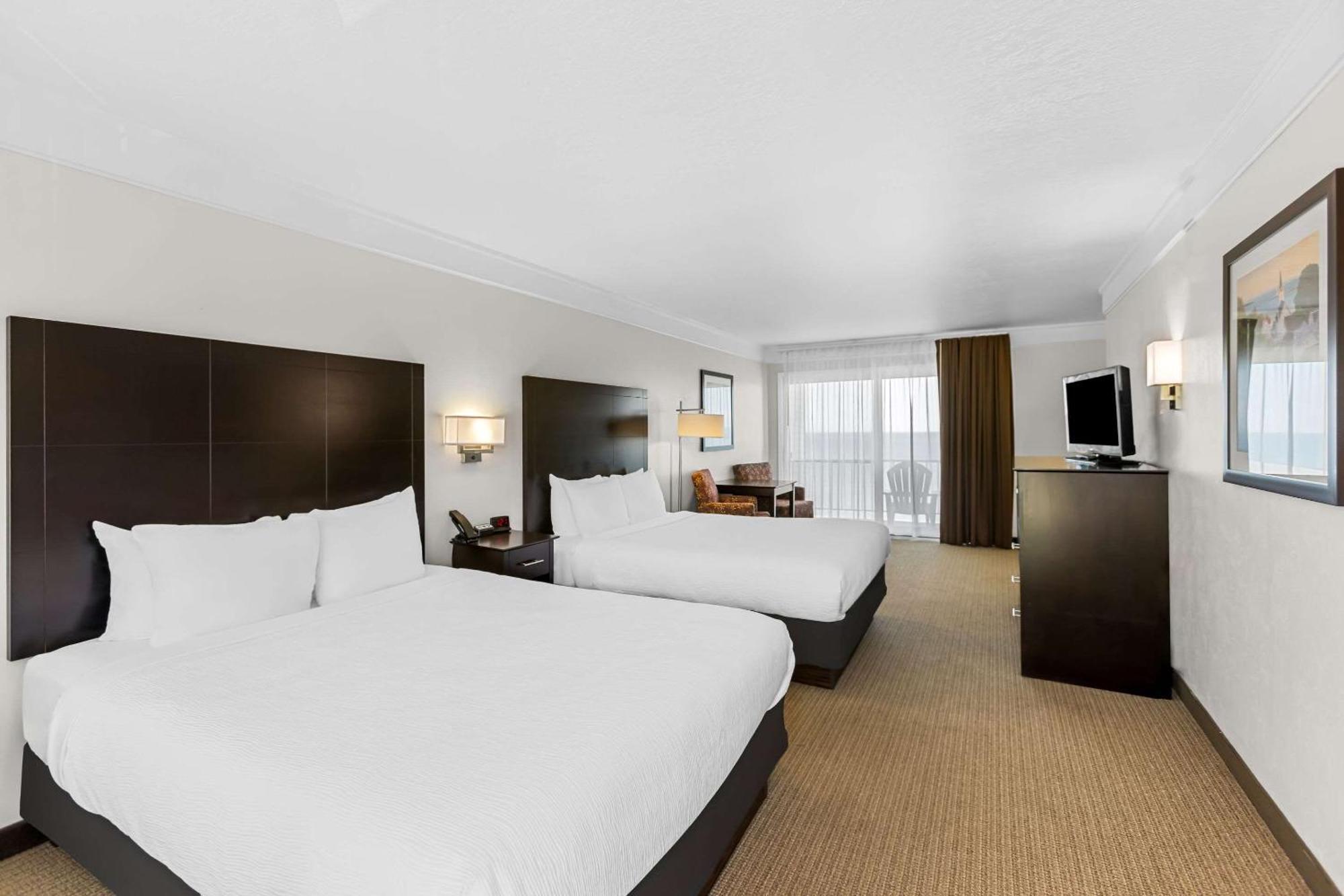Quality Inn Lakefront Saint Ignace Ngoại thất bức ảnh
